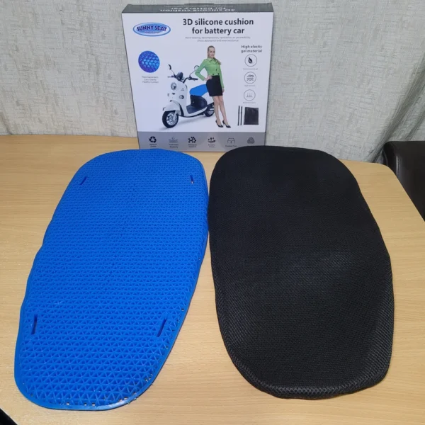 cojin-ergonomico-correas-ajustables-scooter Cojín de Gel Ortopédico para Asiento de Moto Antifatiga - Negro